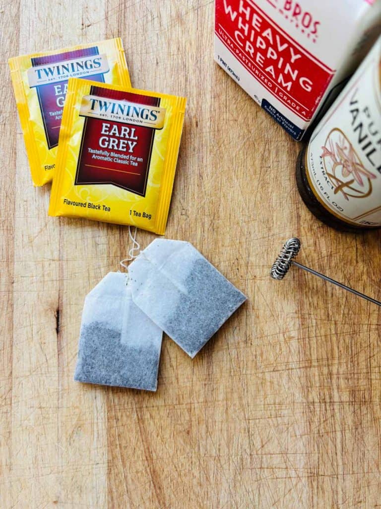 Earl Grey tea bags, heavy cream, and vanilla.
