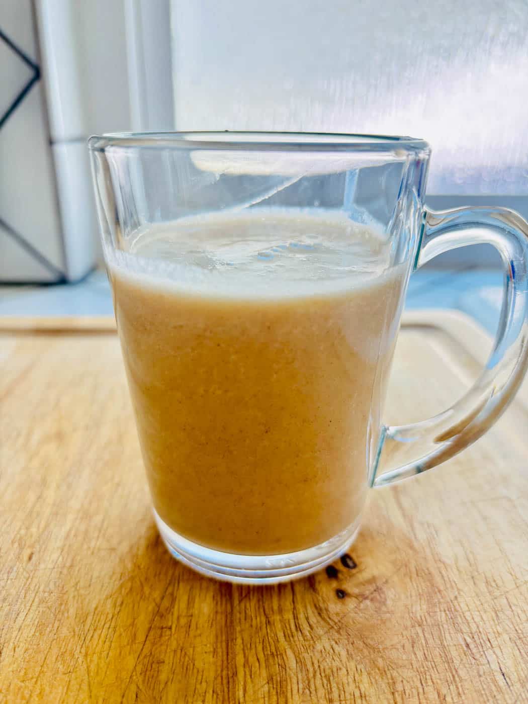 Date milk in a mug.