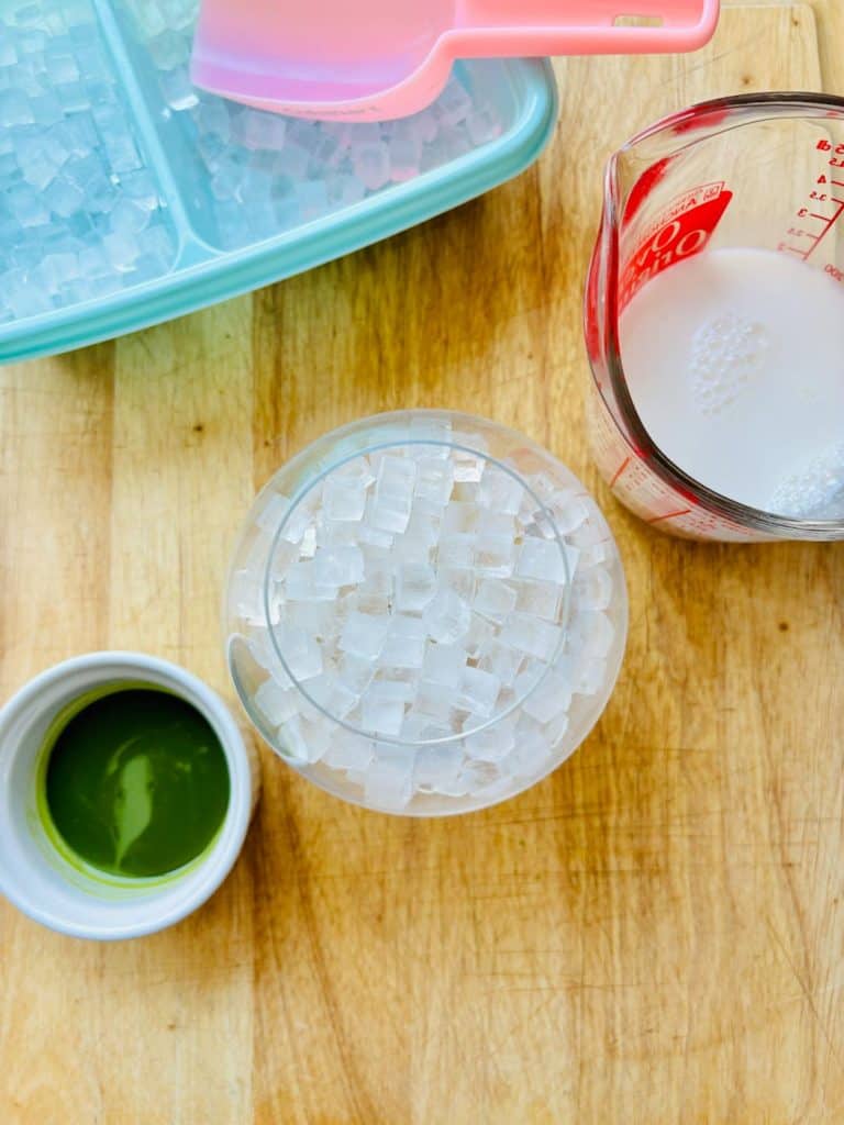 Ice, milk, and matcha.